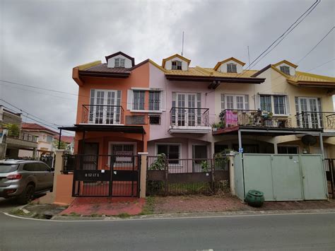 House And Lot for Sale in Pilar Village .